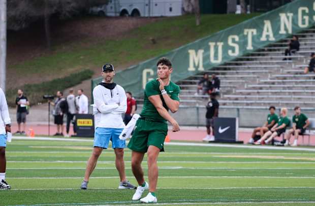 A25C40EC-4624-48EC-B335-466EC1E84D9F